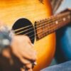 Como montar arranjos sensacionais no violo e na guitarra. | Music Instruments Online Course by Udemy